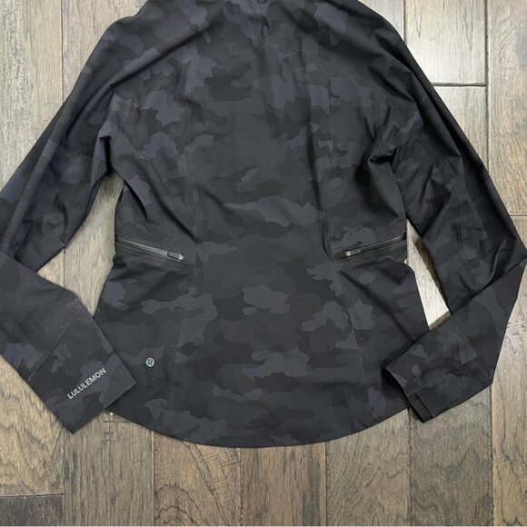 Lululemon Break a Trail Jacket Heritage 365 Camo Deep Coal Multi - Picture 4 of 9